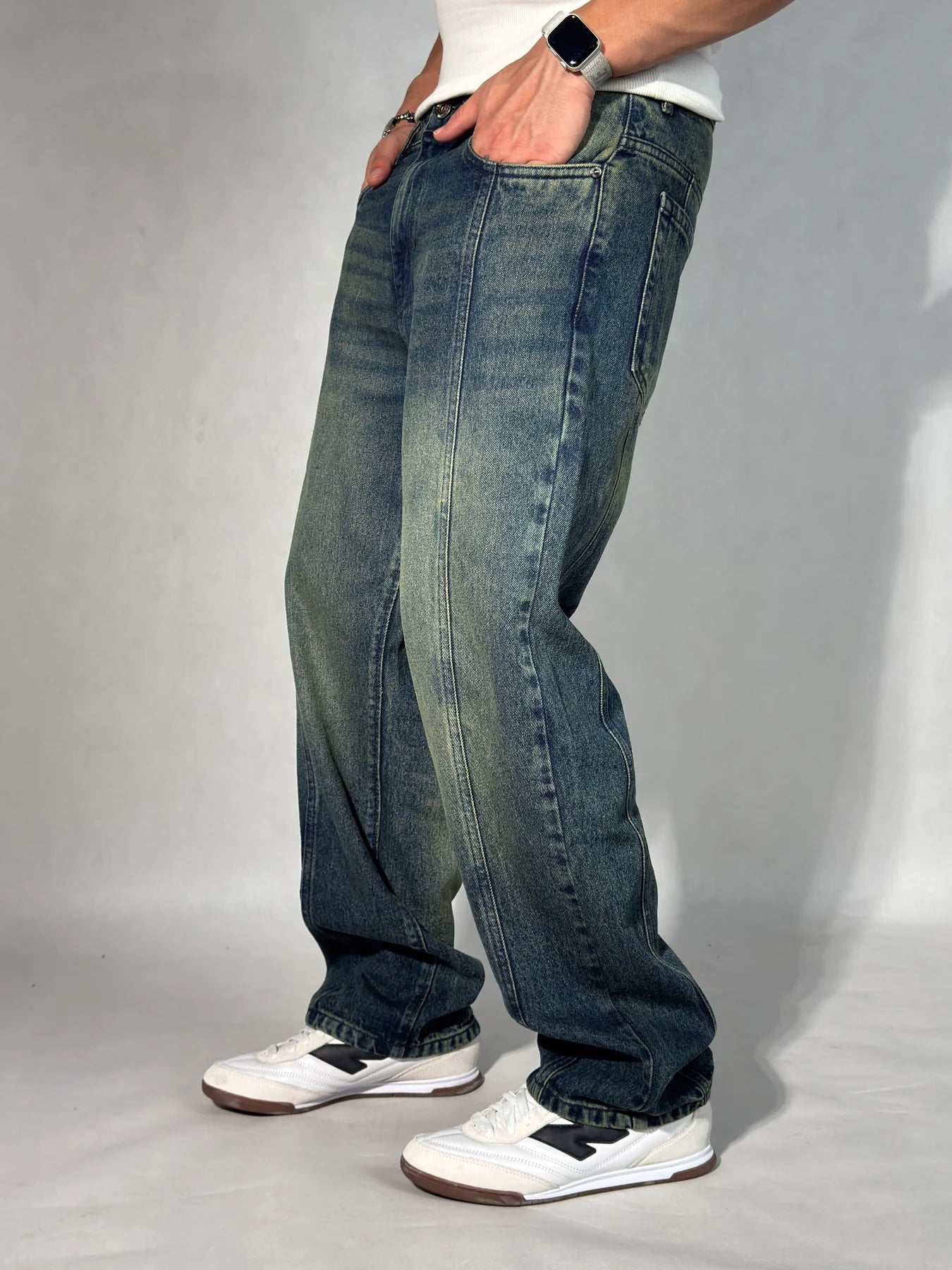 deep vintage wash Jeans